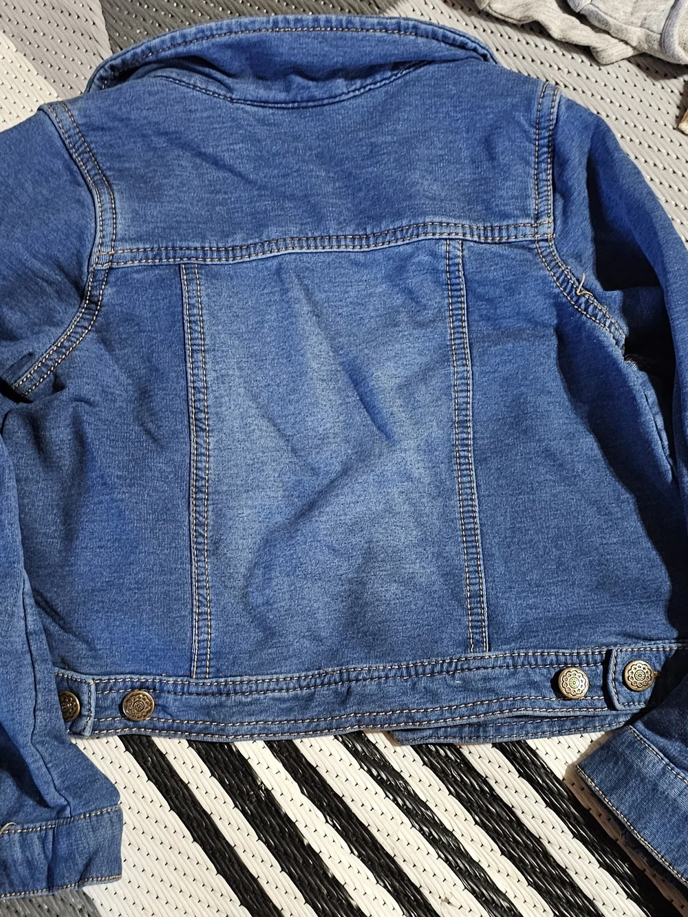 Cynthia Rowley Blue Denim Jean Jacket with Gold Buttons, Girls 7/8